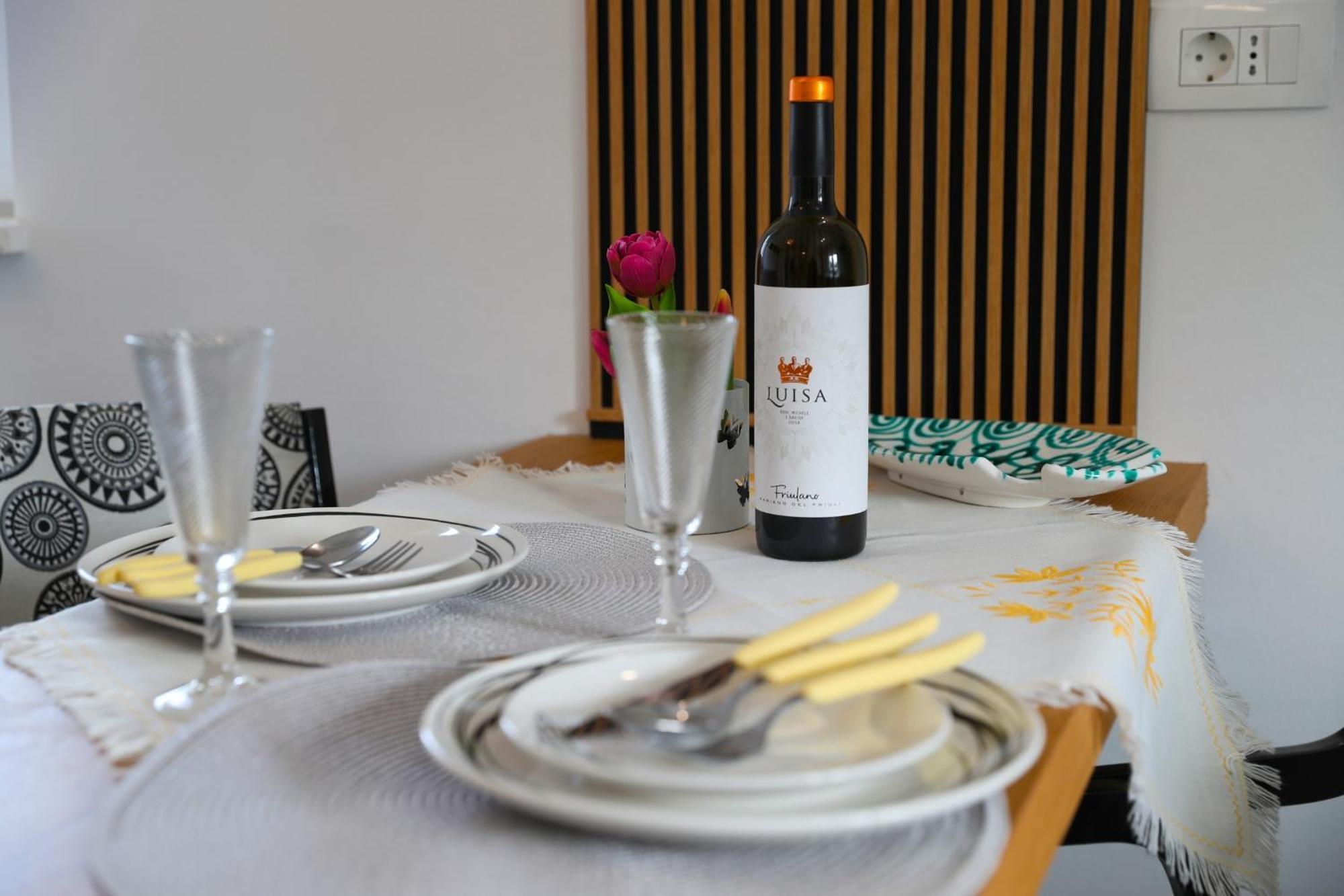 Villa Cok 로비니 외부 사진